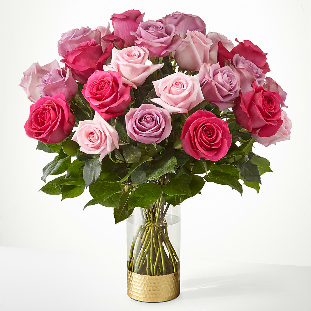 Pure Beauty Mixed Roses – VIC'S FLORAL INC, Cleveland OH