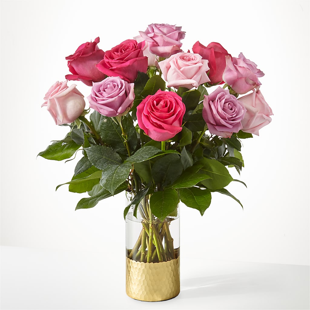 Pure Beauty Mixed Roses – VIC'S FLORAL INC, Cleveland OH