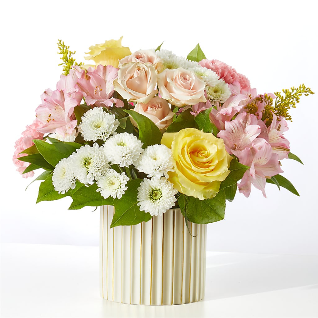 Watercolors Bouquet – VIC'S FLORAL INC, Cleveland OH