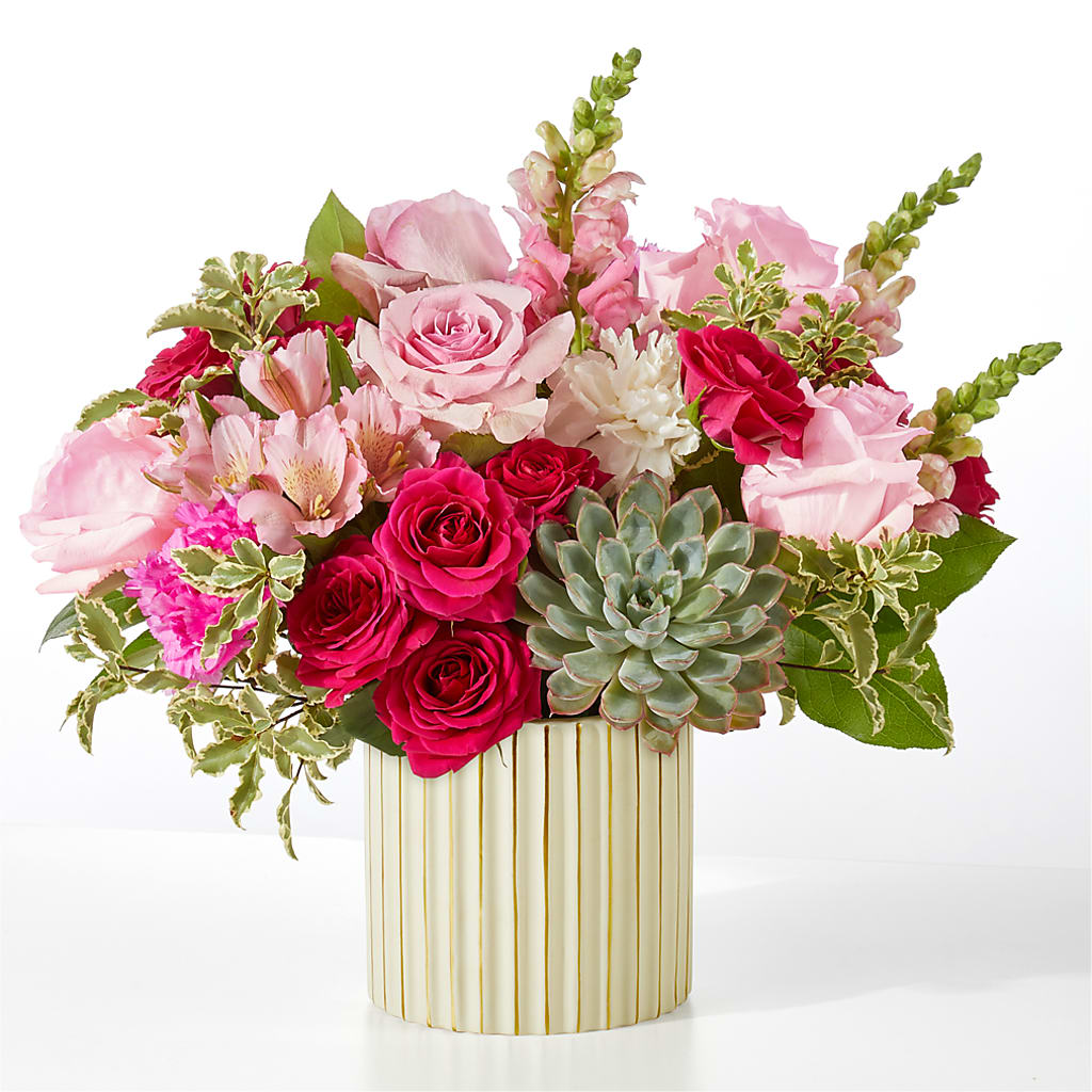 Magenta Musings Bouquet – VIC'S FLORAL INC, Cleveland OH