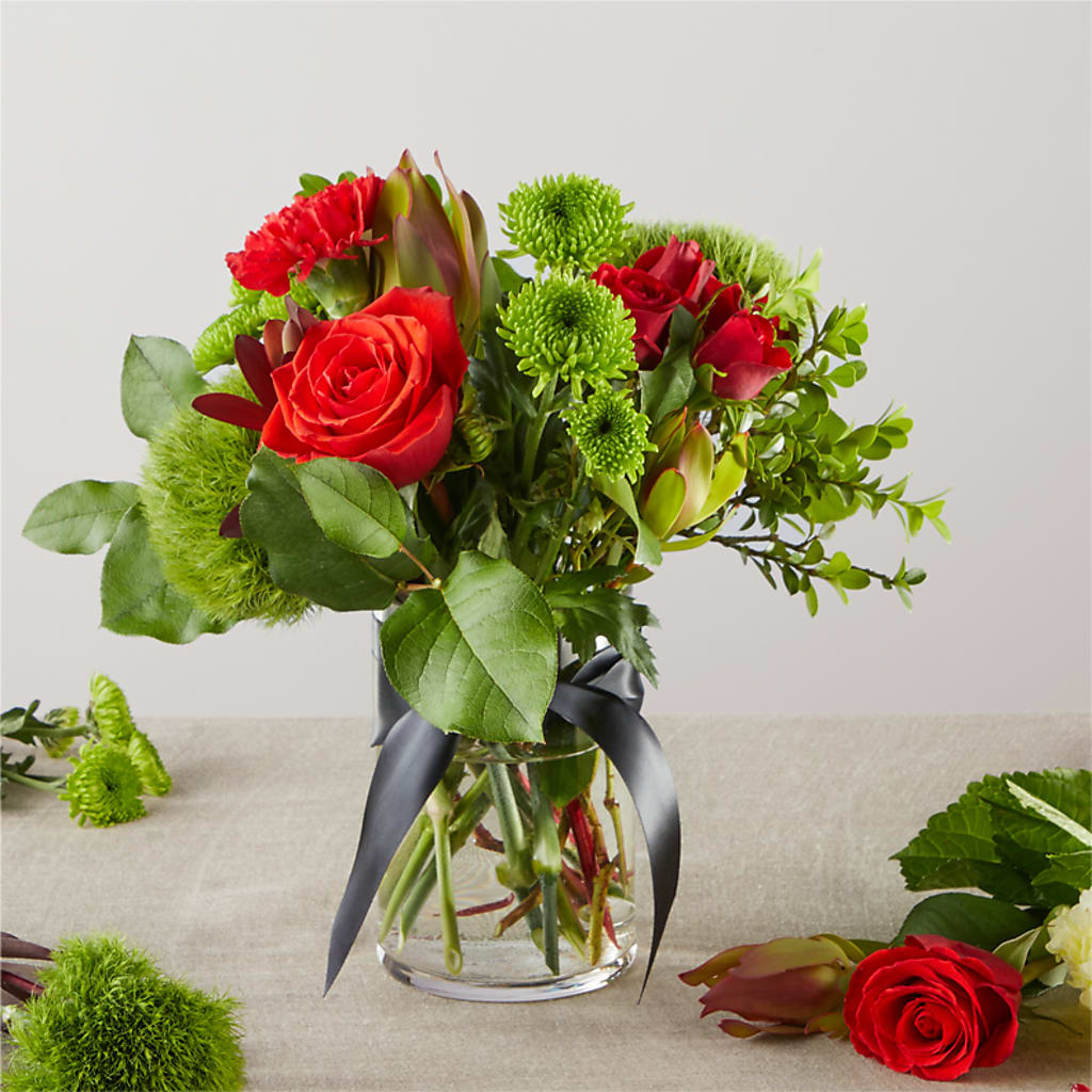 Heritage Kindle – A Florist Original – VIC'S FLORAL INC, Cleveland OH