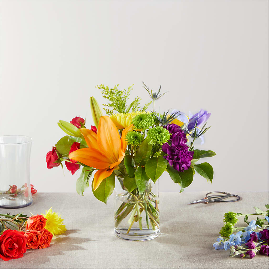 Summer Spectra - A Florist Original – VIC'S FLORAL INC, Cleveland OH