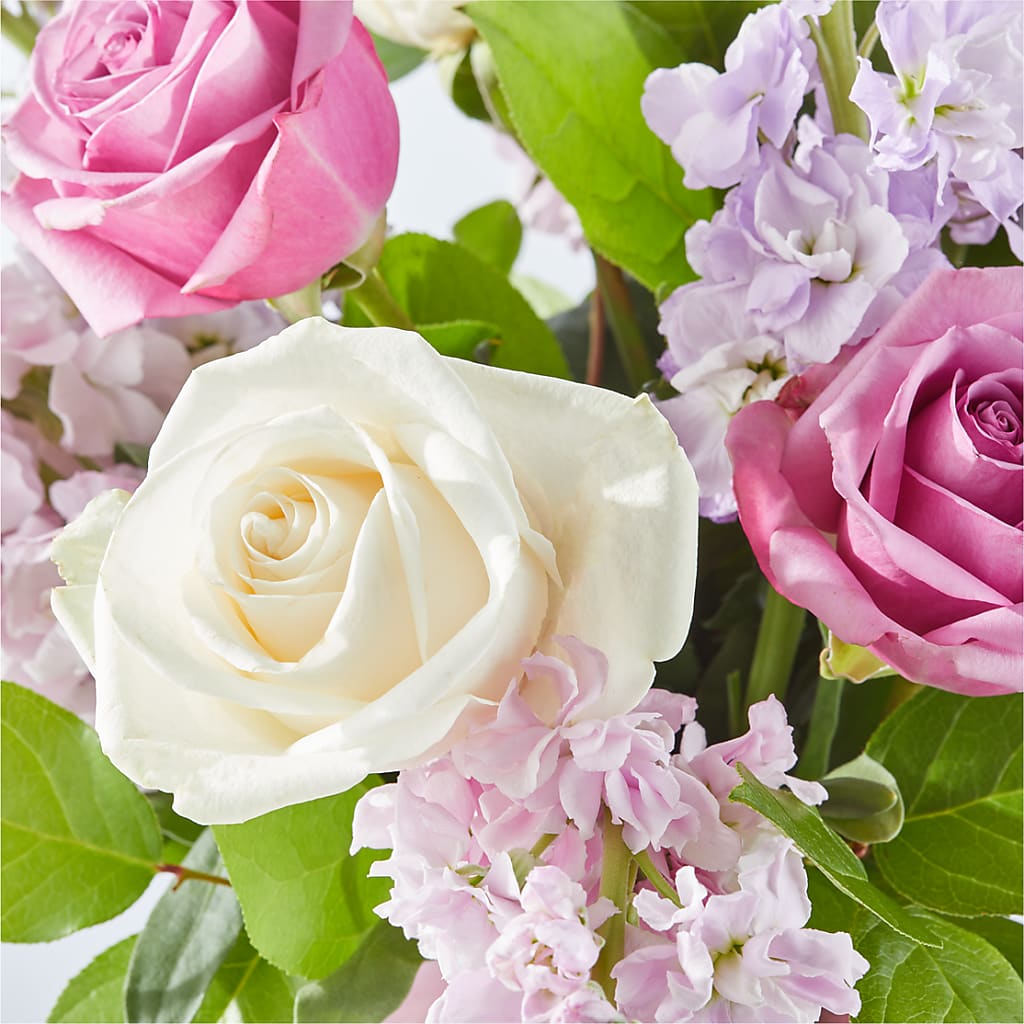 Springtime Spritz Bouquet – VIC'S FLORAL INC, Cleveland OH