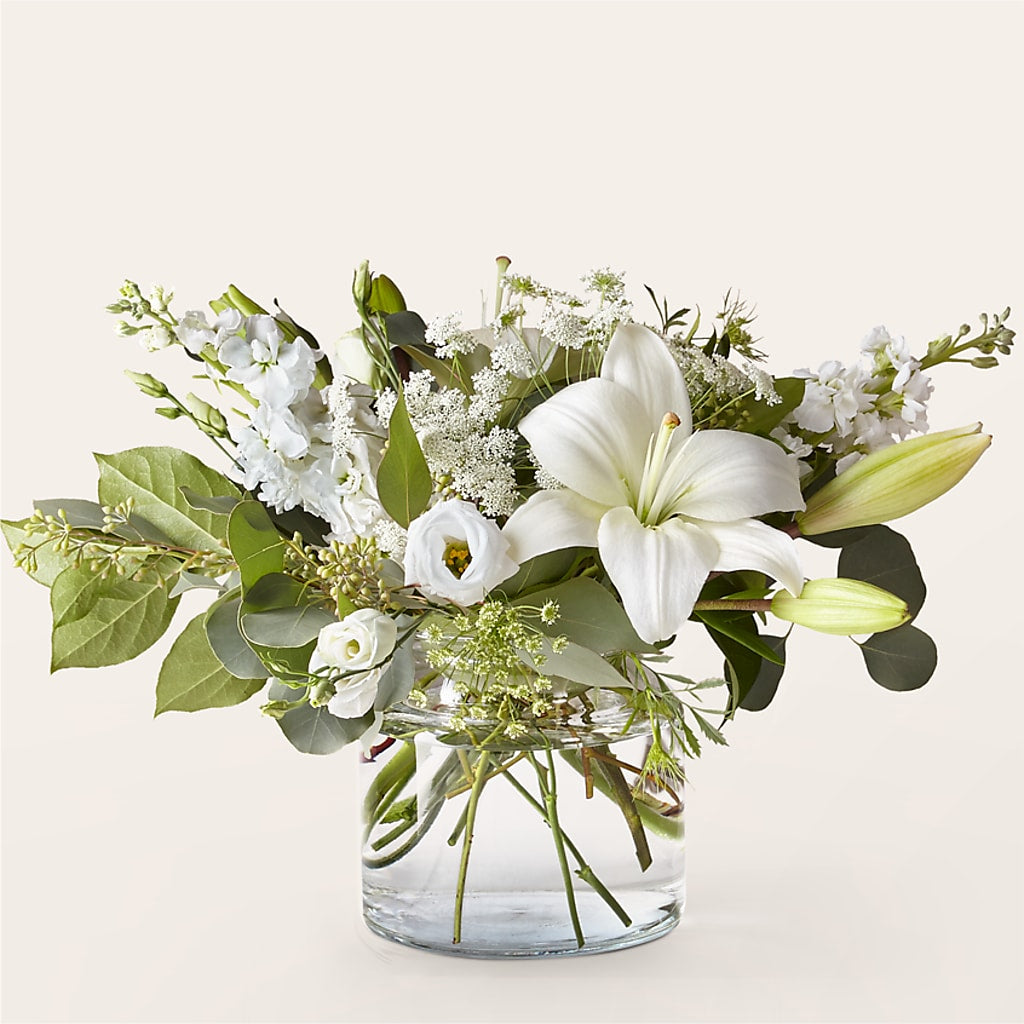 Alluring Elegance Bouquet – VIC'S FLORAL INC, Cleveland OH
