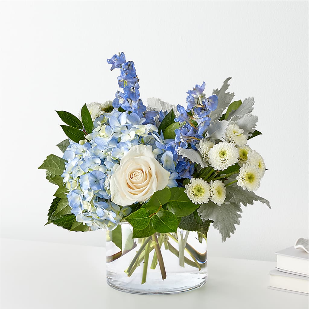 Clear Skies Bouquet – VIC'S FLORAL INC, Cleveland OH