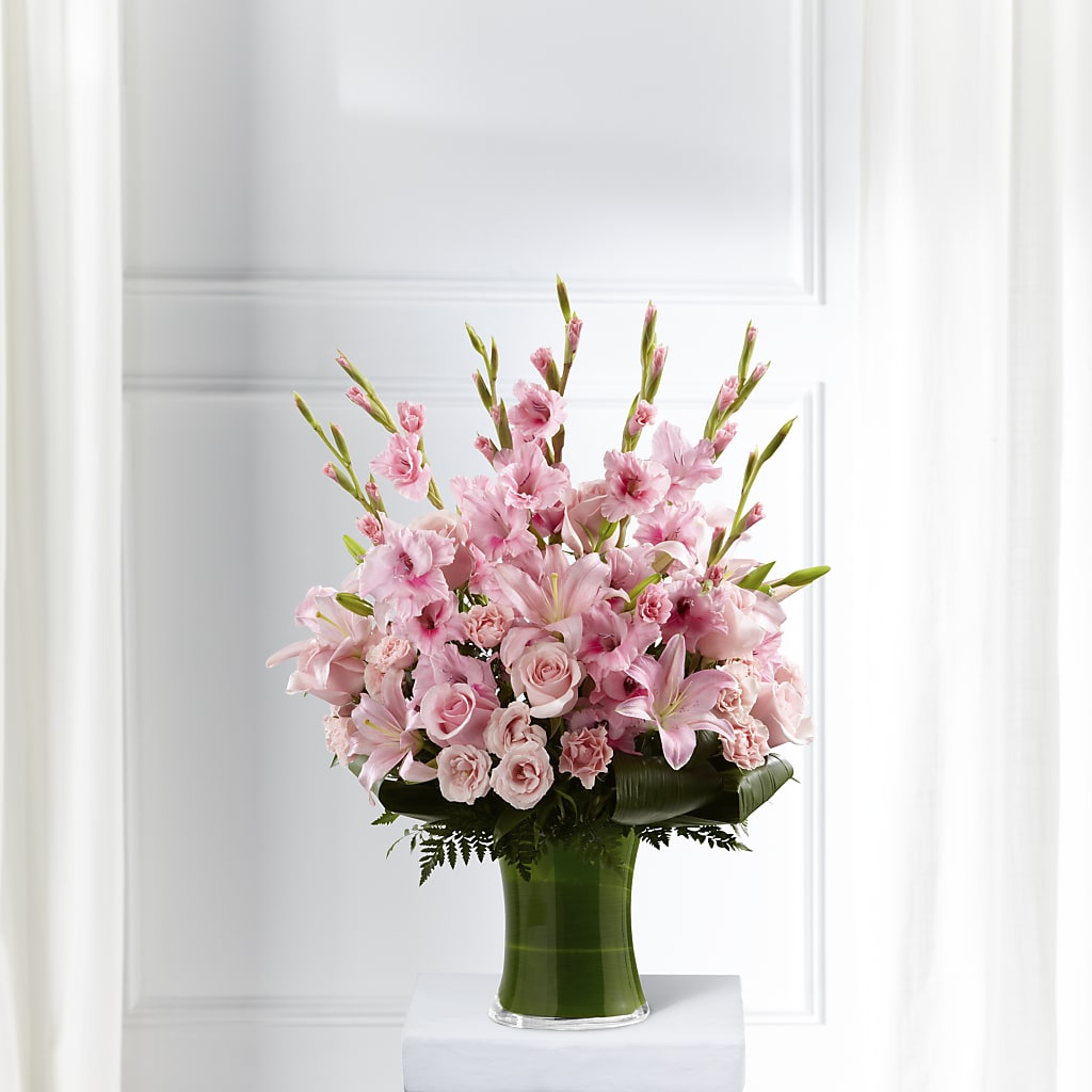 Lovely Tribute Bouquet – VIC'S FLORAL INC, Cleveland OH