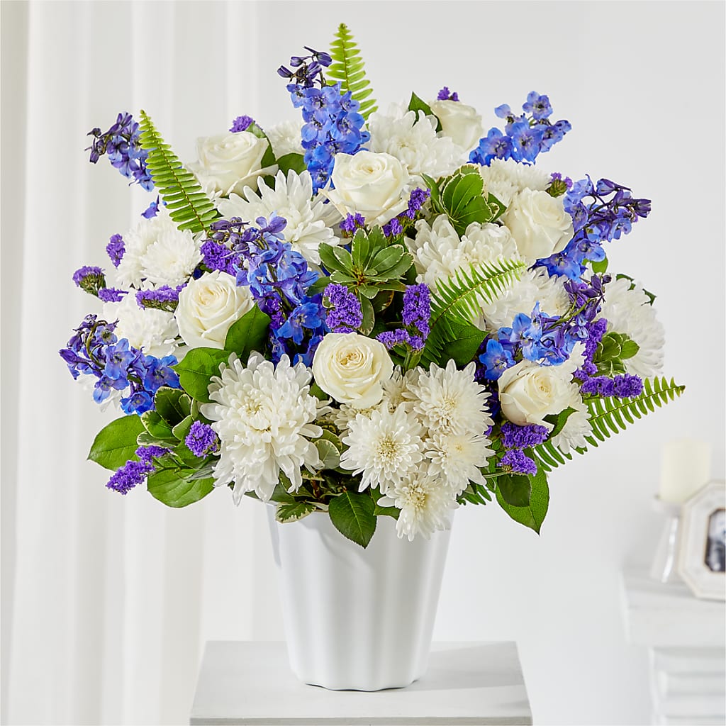 Hold Dear Tabletop Basket – VIC'S FLORAL INC, Cleveland OH