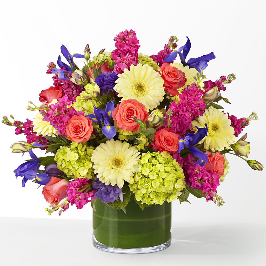 The Couture – VIC'S FLORAL INC, Cleveland OH