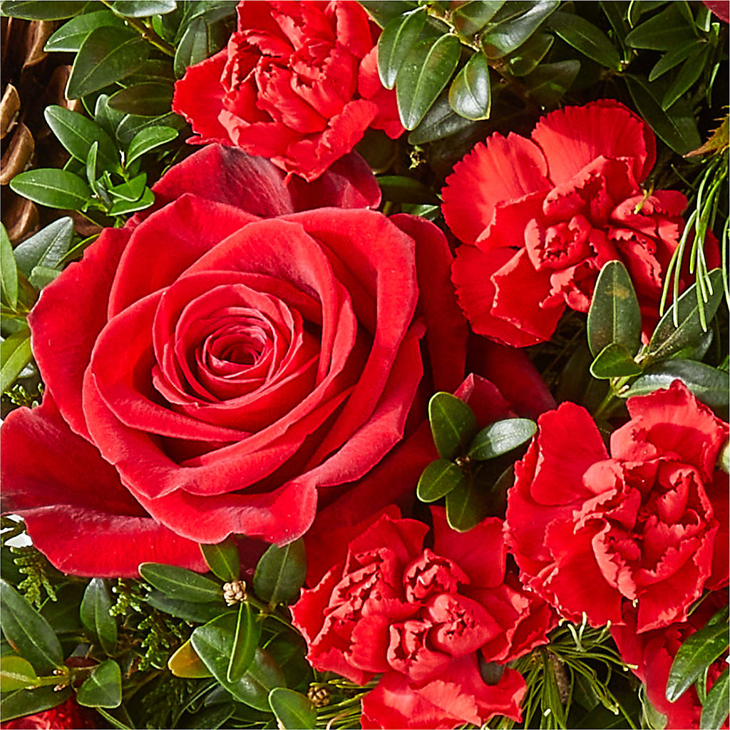Spiced Gingerbread Tree – VIC'S FLORAL INC, Cleveland OH