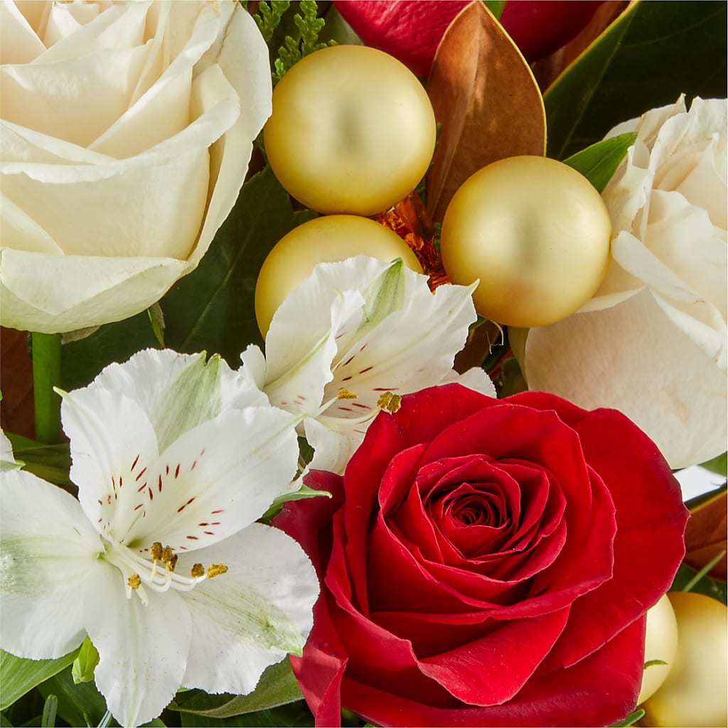 Joy & Jolly Bouquet – VIC'S FLORAL INC, Cleveland OH