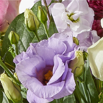Work of Art Bouquet – VIC'S FLORAL INC, Cleveland OH