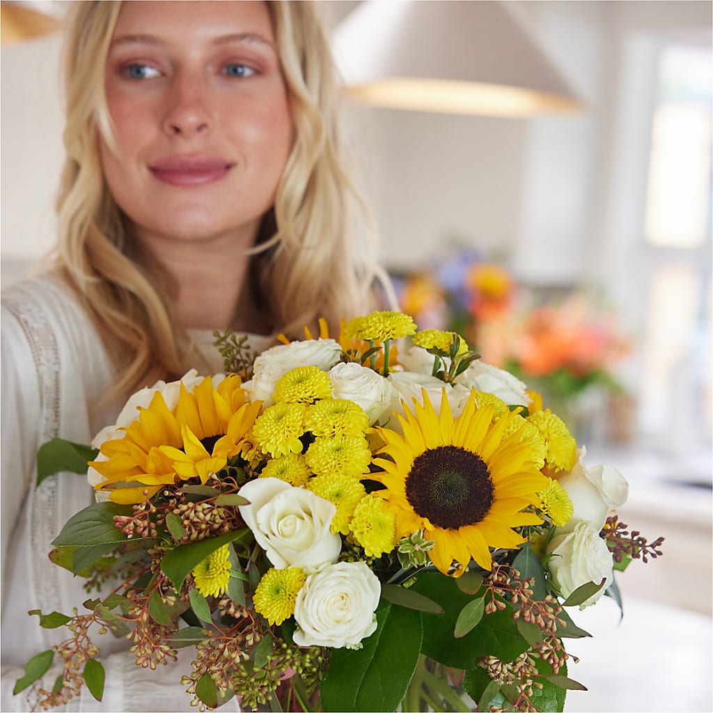 Luminous Morning Bouquet – VIC'S FLORAL INC, Cleveland OH
