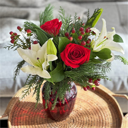 Evergreen Delight Bouquet – VIC'S FLORAL INC, Cleveland OH