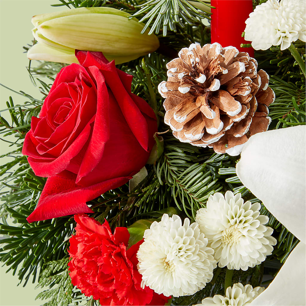 Seasonal Festivities Centerpiece – VIC'S FLORAL INC, Cleveland OH