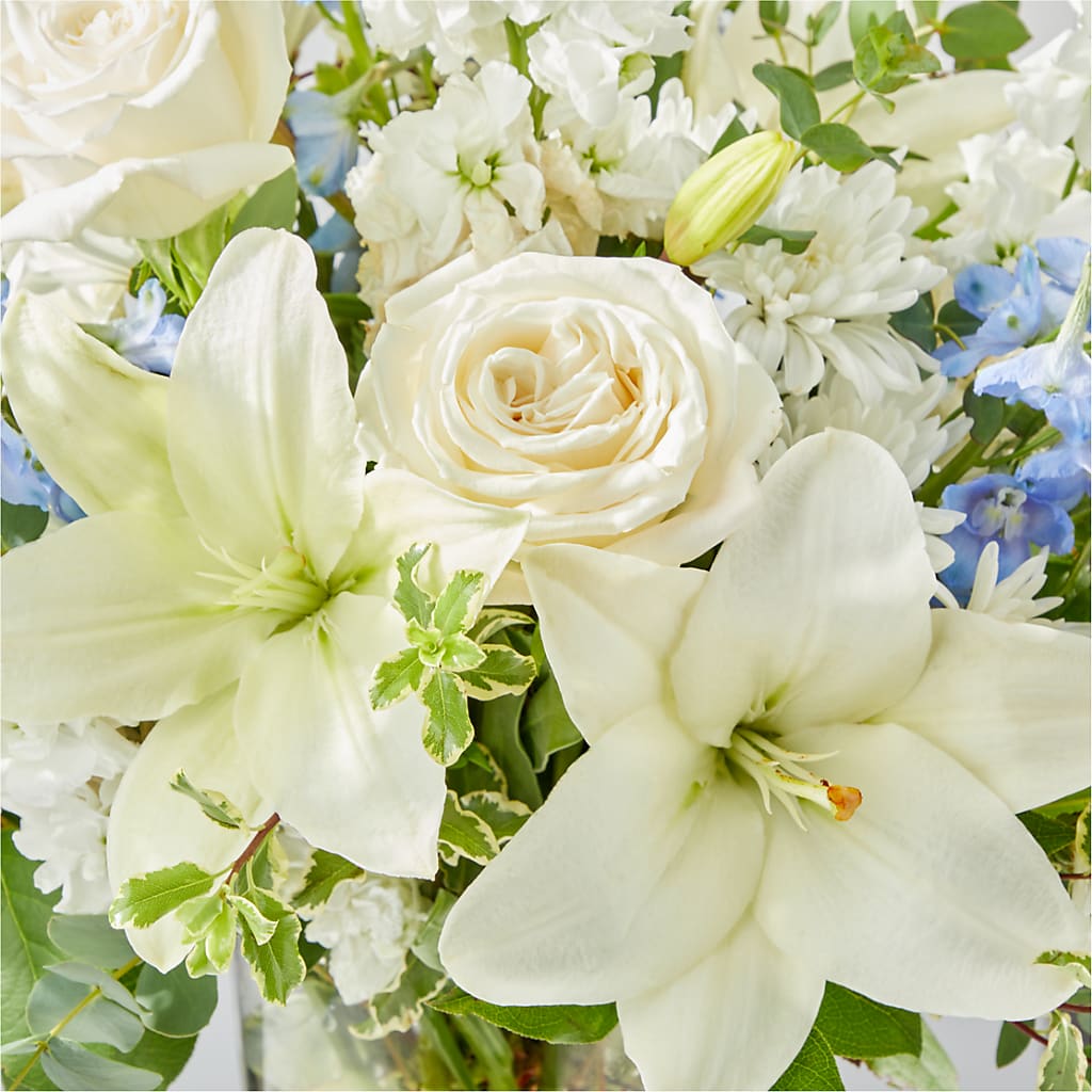 Peace of Mind Bouquet – VIC'S FLORAL INC, Cleveland OH