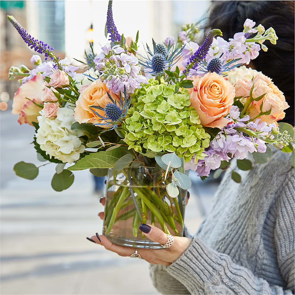 Porch Swing Bouquet – VIC'S FLORAL INC, Cleveland OH