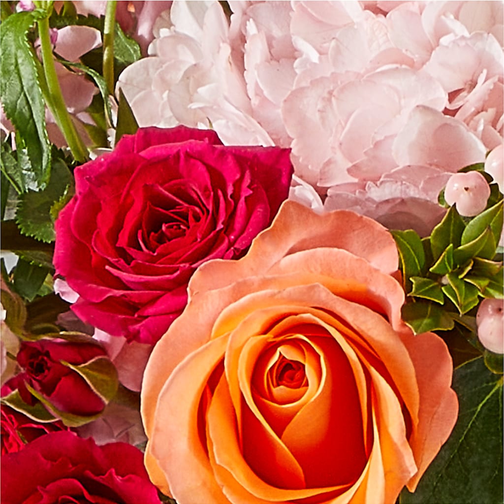 Glitz & Glam Bouquet – VIC'S FLORAL INC, Cleveland OH
