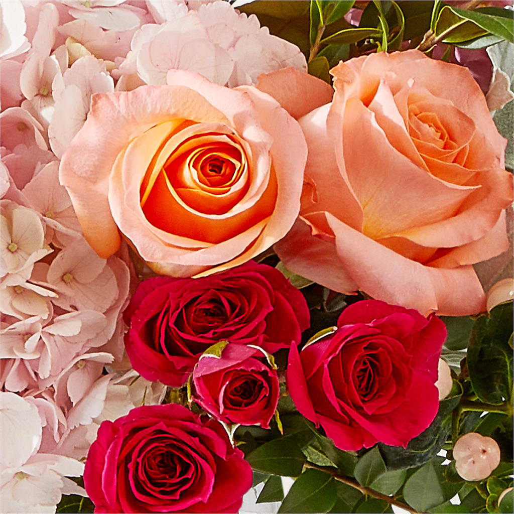 Glitz & Glam Bouquet – VIC'S FLORAL INC, Cleveland OH