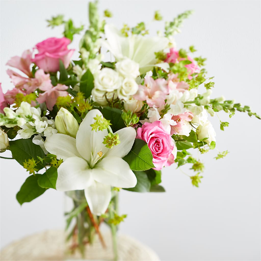Fondly Bouquet – VIC'S FLORAL INC, Cleveland OH